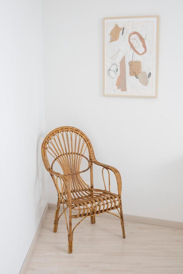 Urban Studio Gasometer By Ichbucheat Apartment Wien