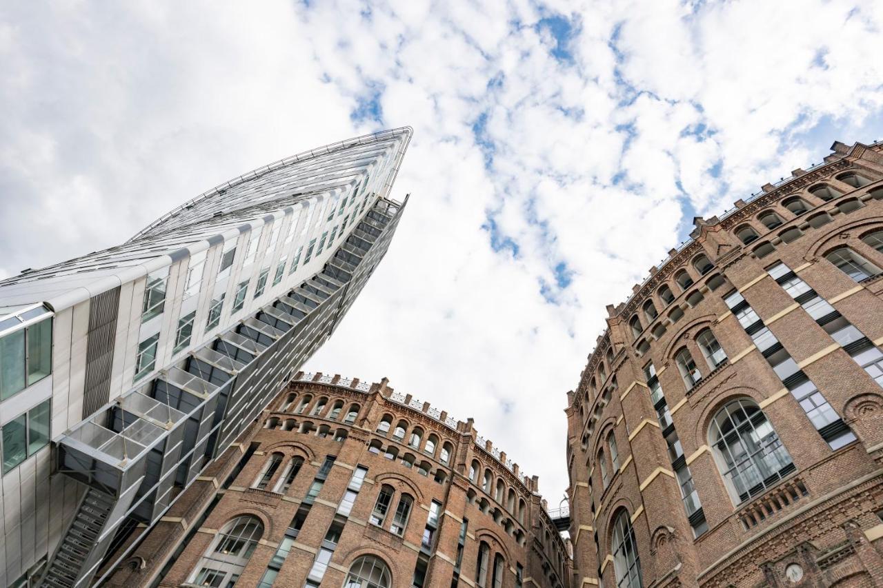Urban Studio Gasometer By Ichbucheat Wien